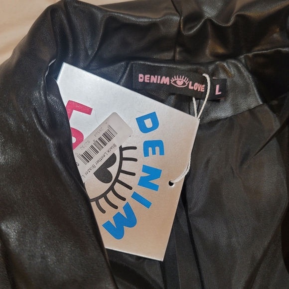 New faux leather blazer - Picture 4 of 4